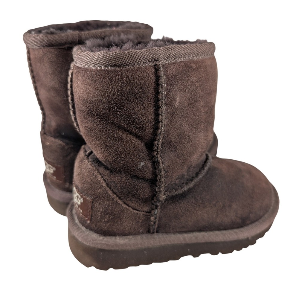 UGG Australia Kids Classic Short Boots‎ Chocolate Brown Suede Shearling Size 8